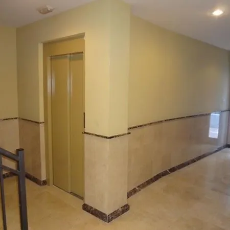 老城中心公寓 公寓 *